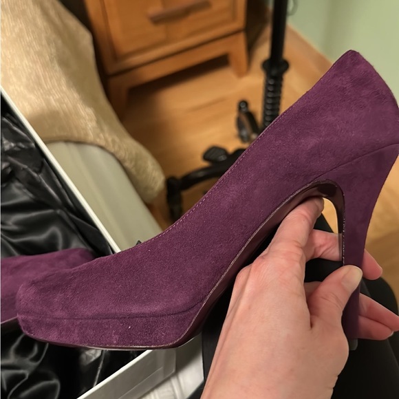 YSL Tribute 90 pump in dark magenta - Picture 3 of 12